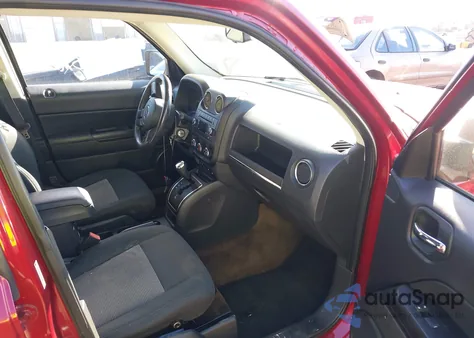 2014 Jeep Patriot Latitude из США, поврежденный, VIN 1C4NJRFB5ED726968